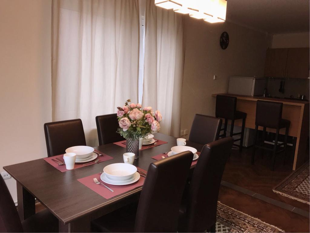 Five Apartments Indija Bagian luar foto