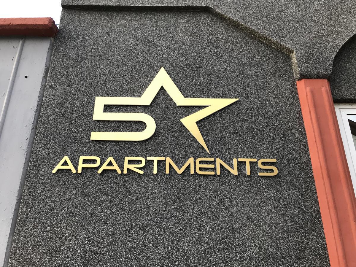 Five Apartments Indija Bagian luar foto