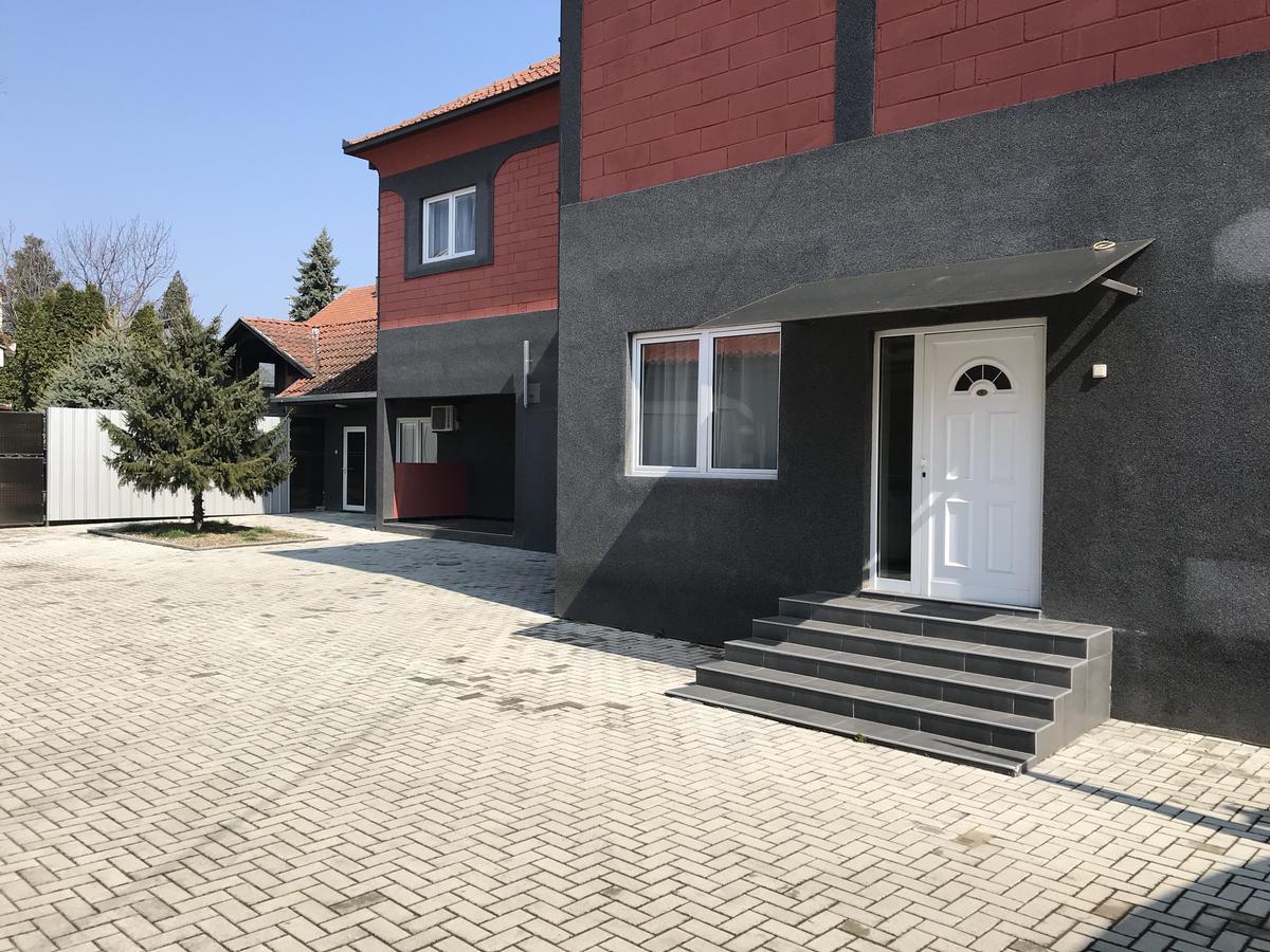 Five Apartments Indija Bagian luar foto